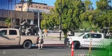 El Consulado de Estados Unidos en Tijuana emitió la noche del lunes una alerta de seguridad para Mexicali, Baja California, luego de que fuentes de la DEA detectaran comunicaciones interceptadas en las que presuntos integrantes de la organización criminal "Los Rusos" planeaban ataques contra instalaciones d