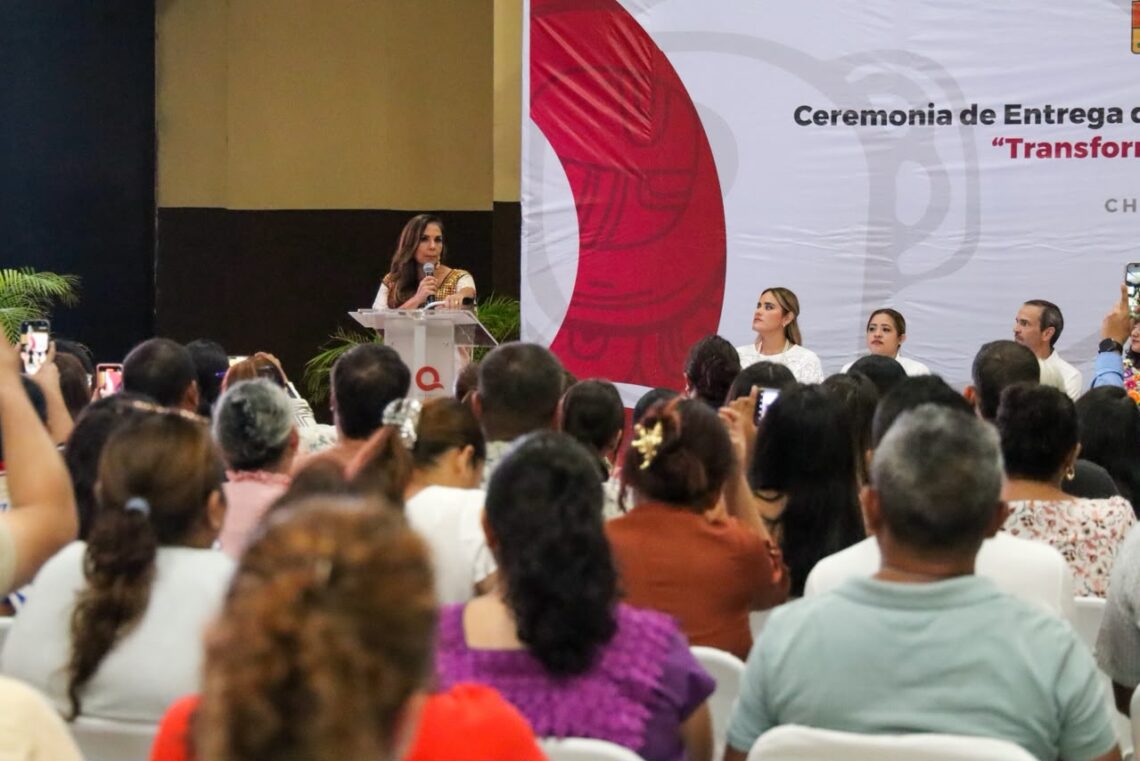 Lezama entrega tecnología a 189 mipymes del sur de Quintana Roo