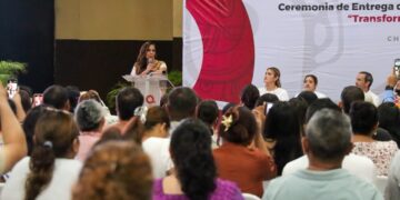 Lezama entrega tecnología a 189 mipymes del sur de Quintana Roo