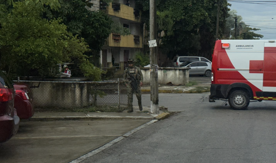 Asesinan a balazos a una mujer en la Supermanzana 38 de Cancún