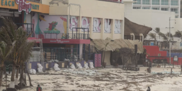 Alertan a hoteleros de Quintana Roo por menos seguros ante huracanes