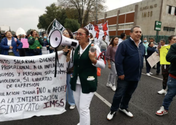 Trabajadores del IMSS marcharán el 13 de octubre en todo el país