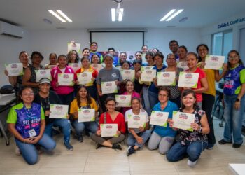 Aguakan impulsa autonomía de mujeres de Cancún con su “Taller de Plomería”