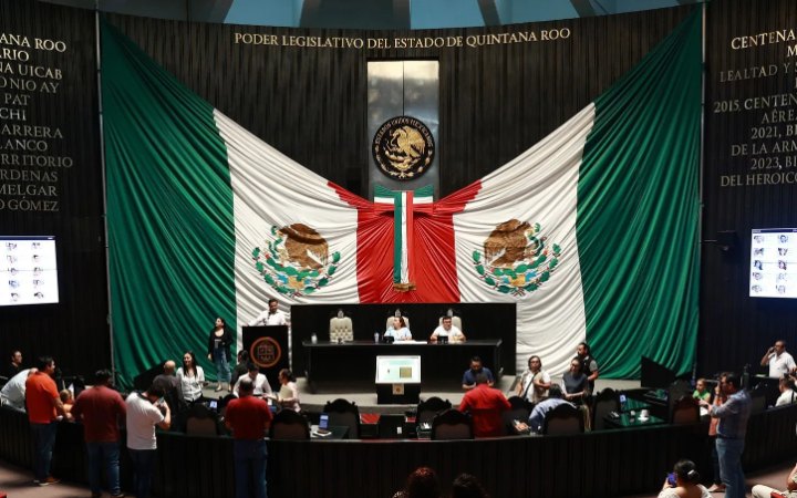 Pleno del Congreso de Quintana Roo en Chetumal