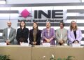 Consejeras y consejeros del INE con Guadalupe Taddei