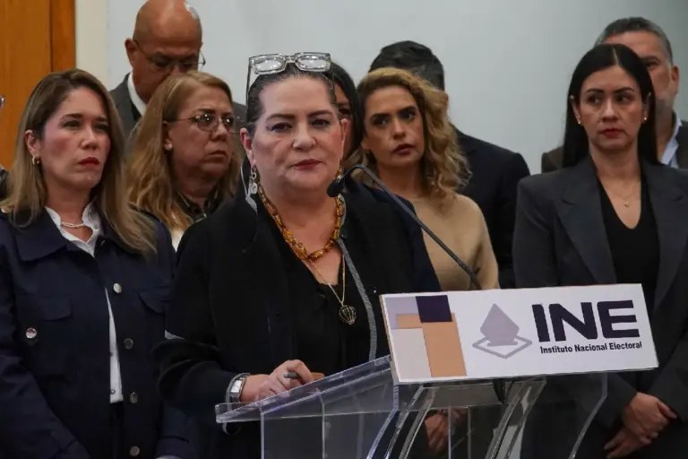 Guadalupe Taddei, consejera presidenta del INE, en conferencia de prensa