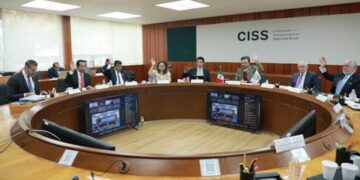 Sesión del Consejo Técnico del IMSS que aprobó recibir el terreno en Cozumel para el nuevo Hospital General de Zona